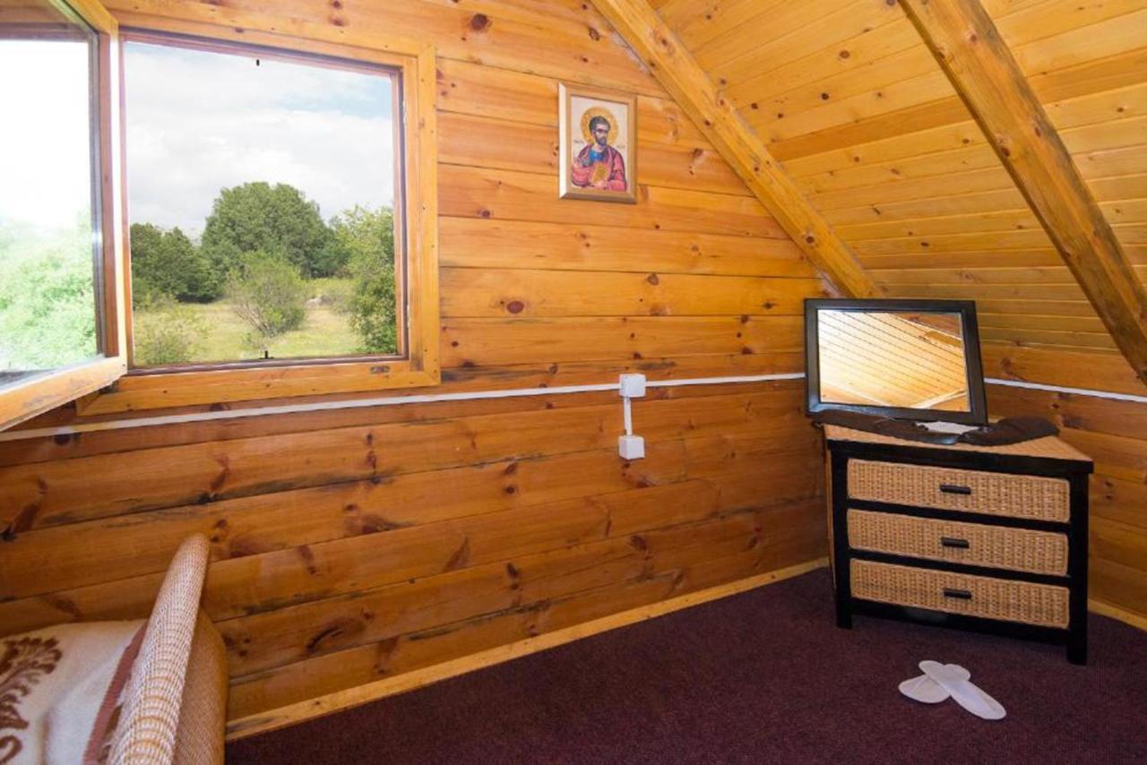 Lovcen Mountain Cottages Njegusi Luaran gambar