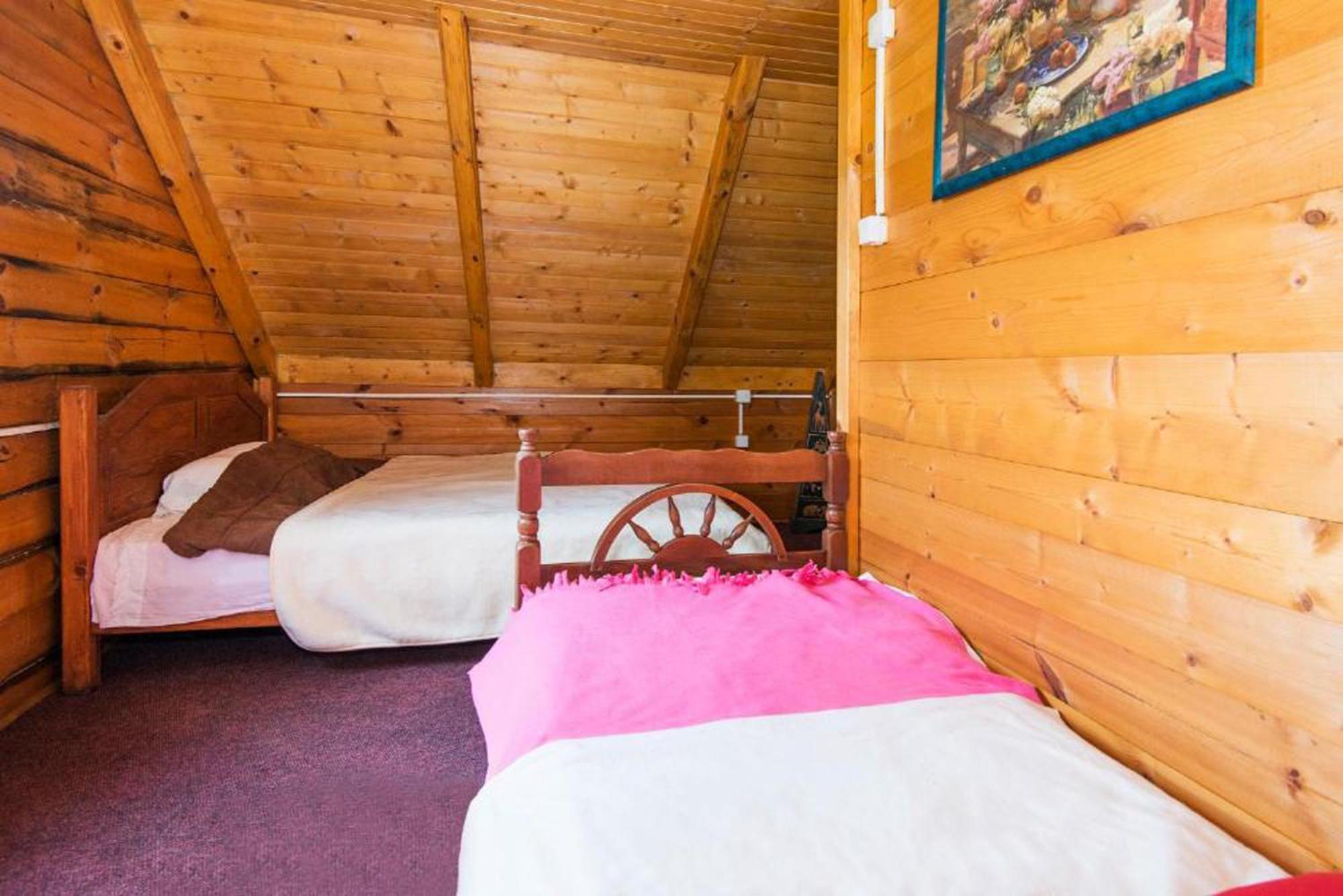 Lovcen Mountain Cottages Njegusi Bilik gambar